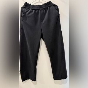 Classic Black Men's Joggers                 Size US 6-8